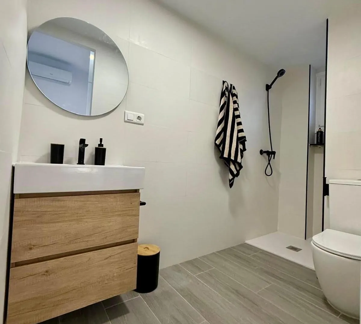 Apartamento Maui Beach En El Palo 马拉加